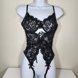 BNWOT Gorgeous black Underwired bodysuit top Lingerie size S teddy Babydoll